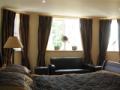 Gents bedroom window bay